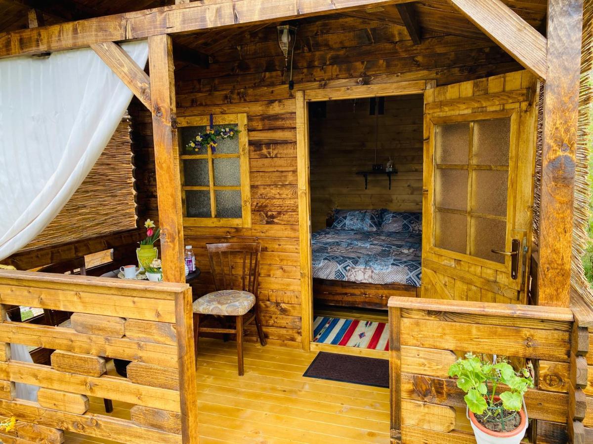Camping In Clisura Dunarii Ieşelniţa Eksteriør billede