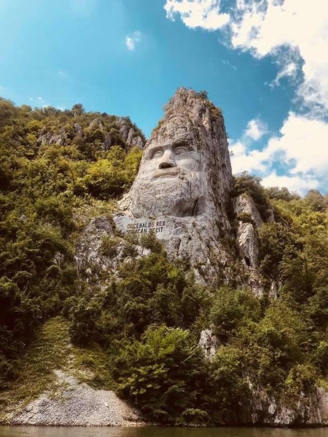 Camping In Clisura Dunarii Ieşelniţa Eksteriør billede